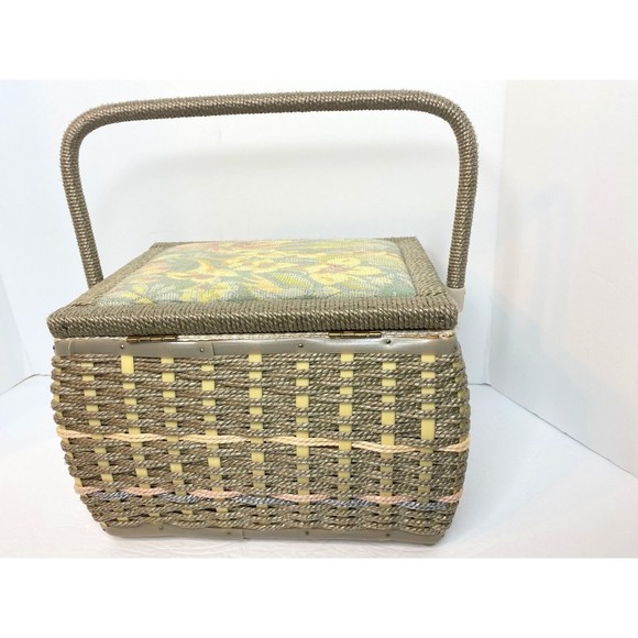 Vintage Tapestry Fabric Cushion Covered Sewing Box Basket w Handle And  Goodies - Picture 6 of 16